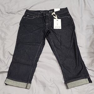 Denim capris NWT